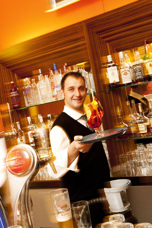 The Gerald'S Hotel Рэдэуци Экстерьер фото
