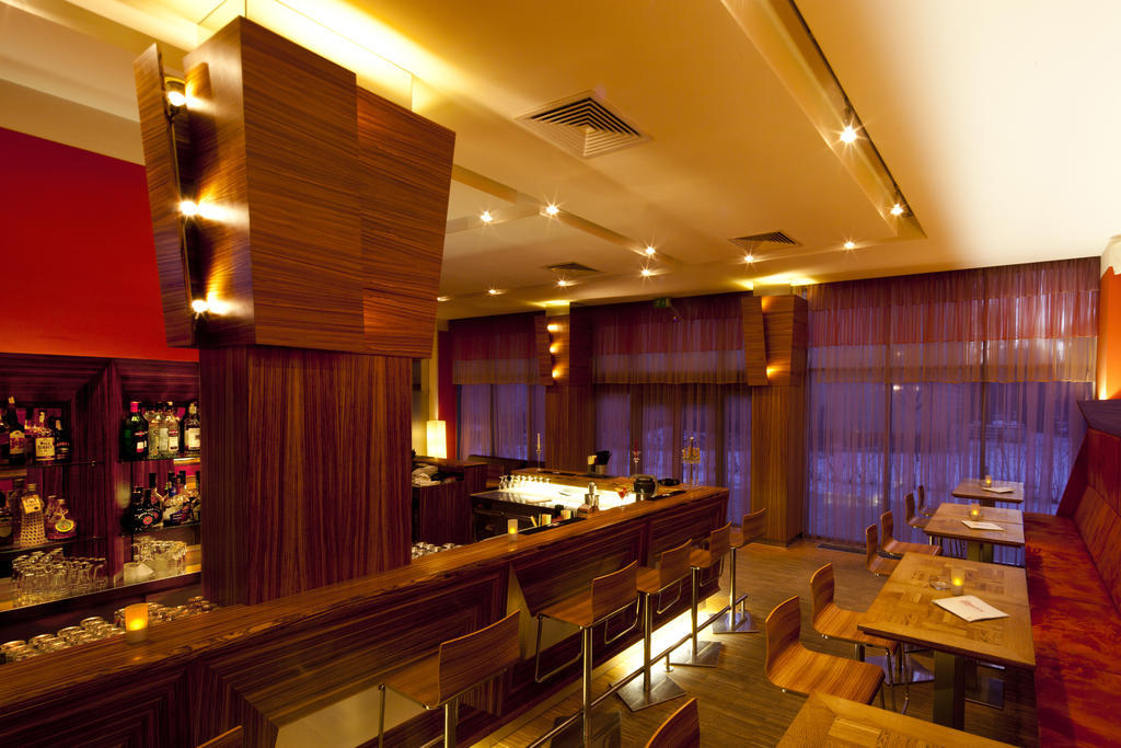 The Gerald'S Hotel Рэдэуци Экстерьер фото
